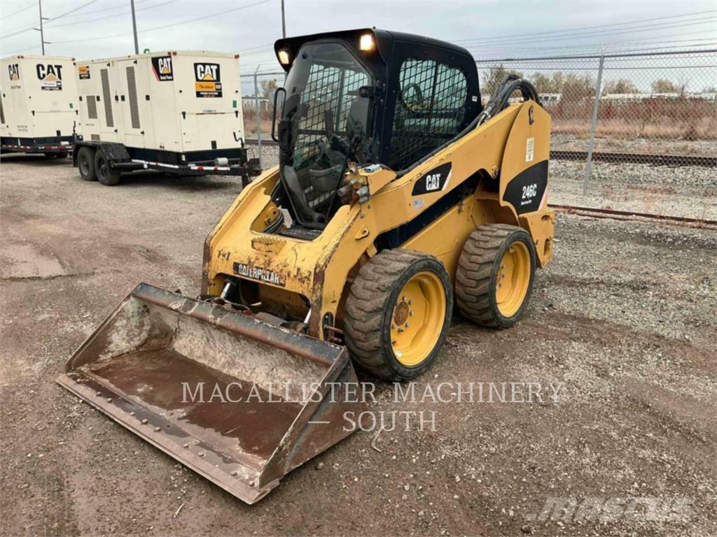 CAT 246C Minicargadoras