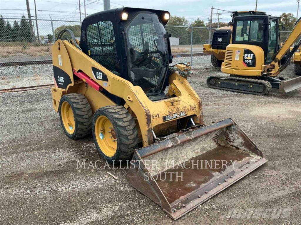 CAT 246C Minicargadoras