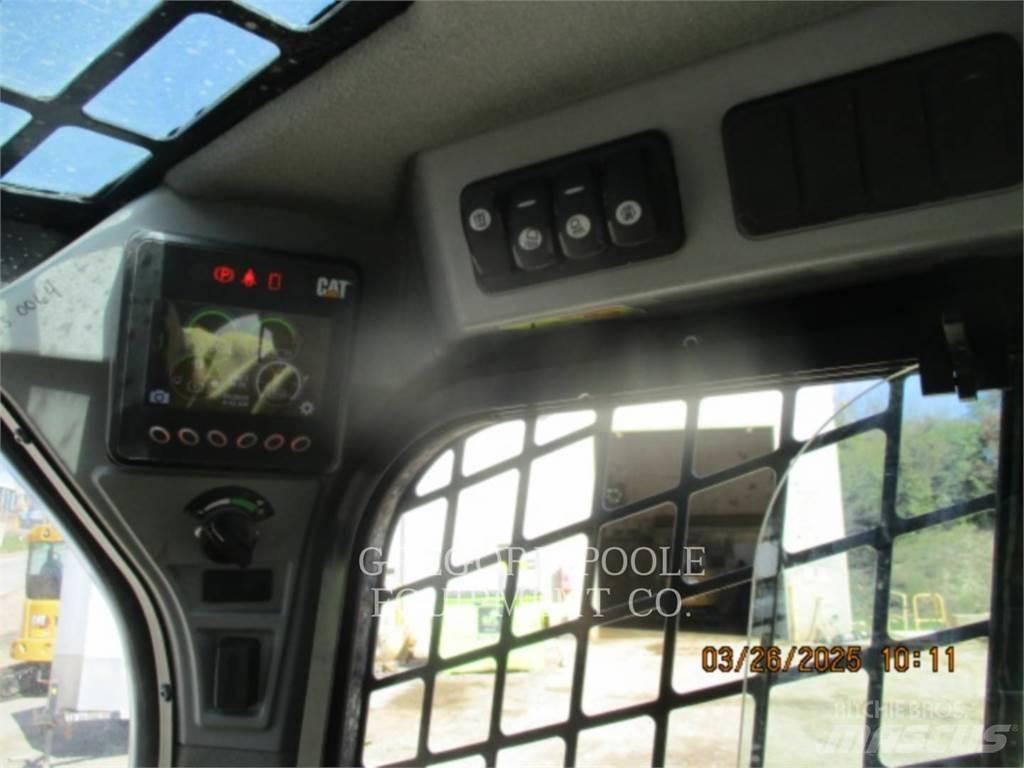 CAT 246D Minicargadoras