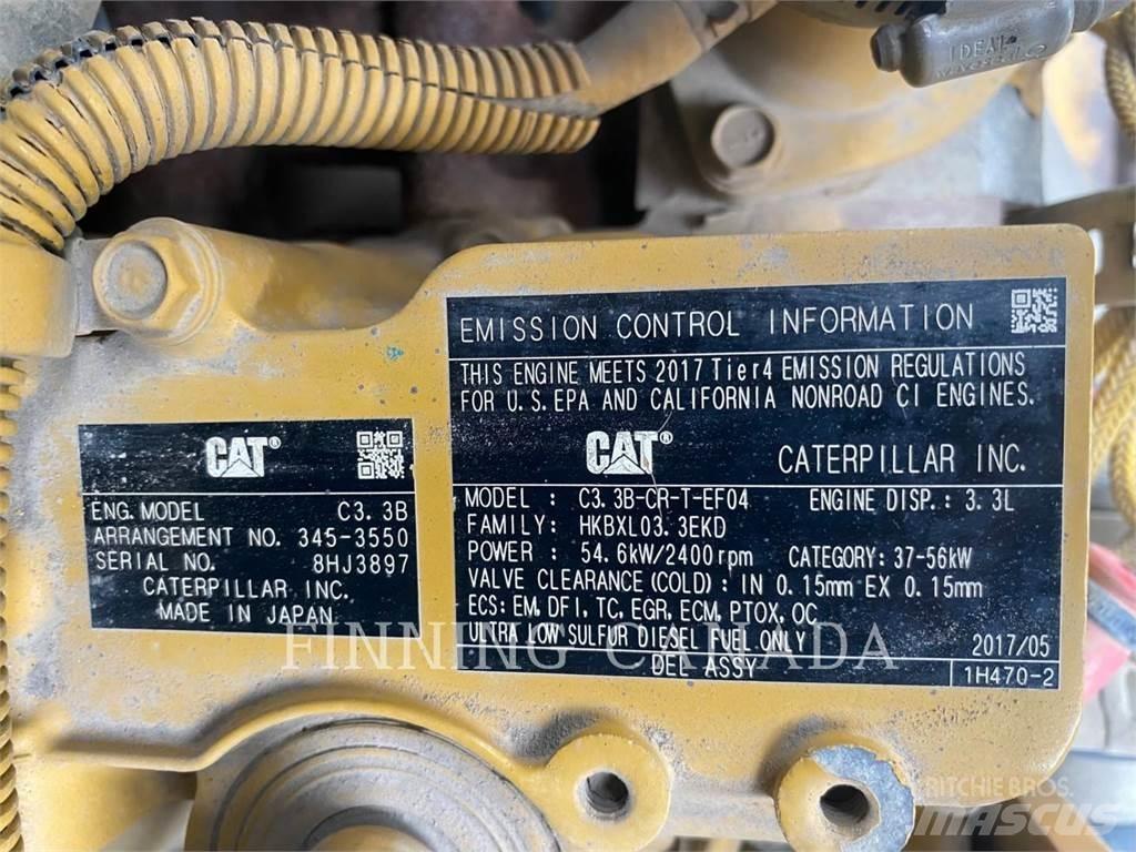 CAT 246D Minicargadoras