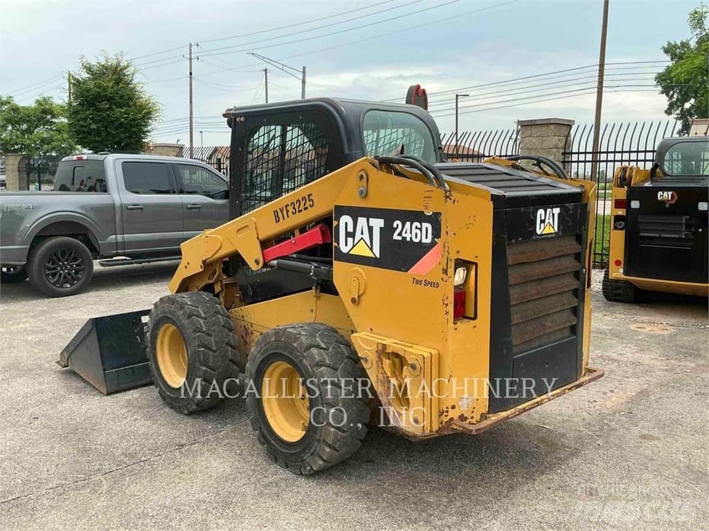 CAT 246D Minicargadoras