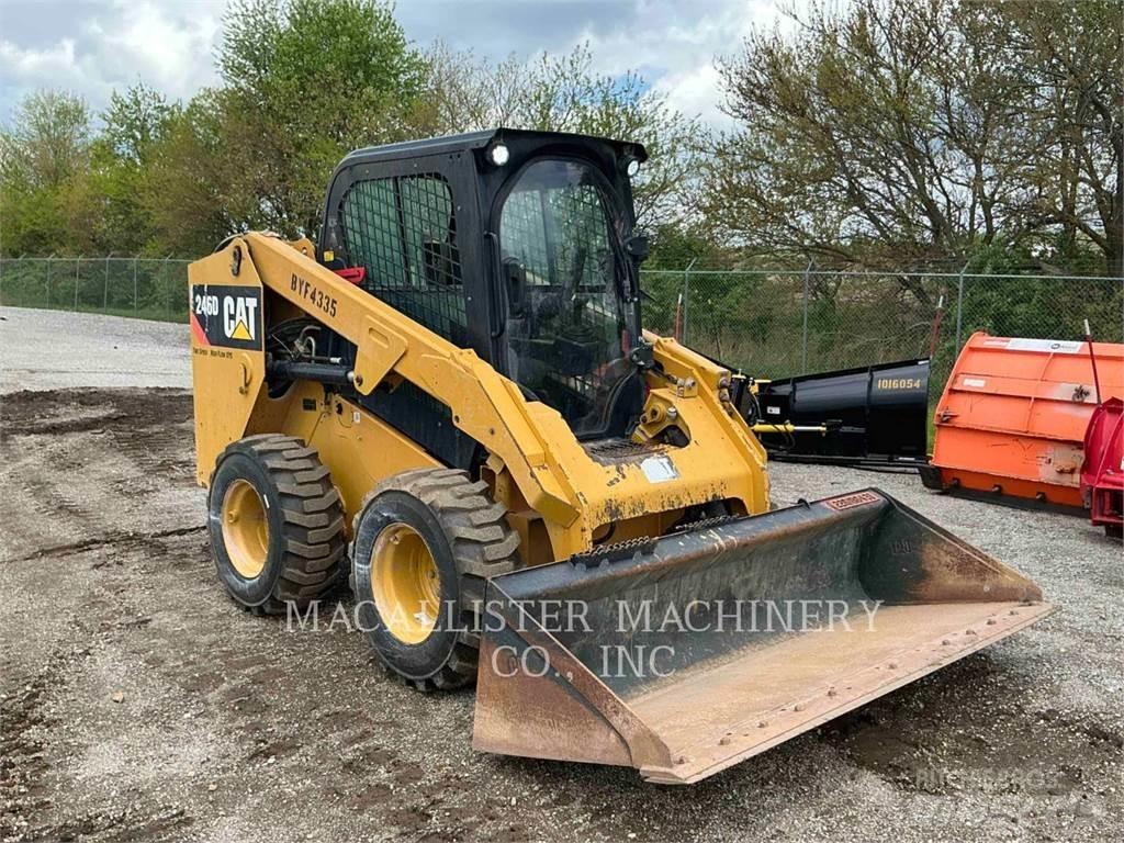 CAT 246D Minicargadoras