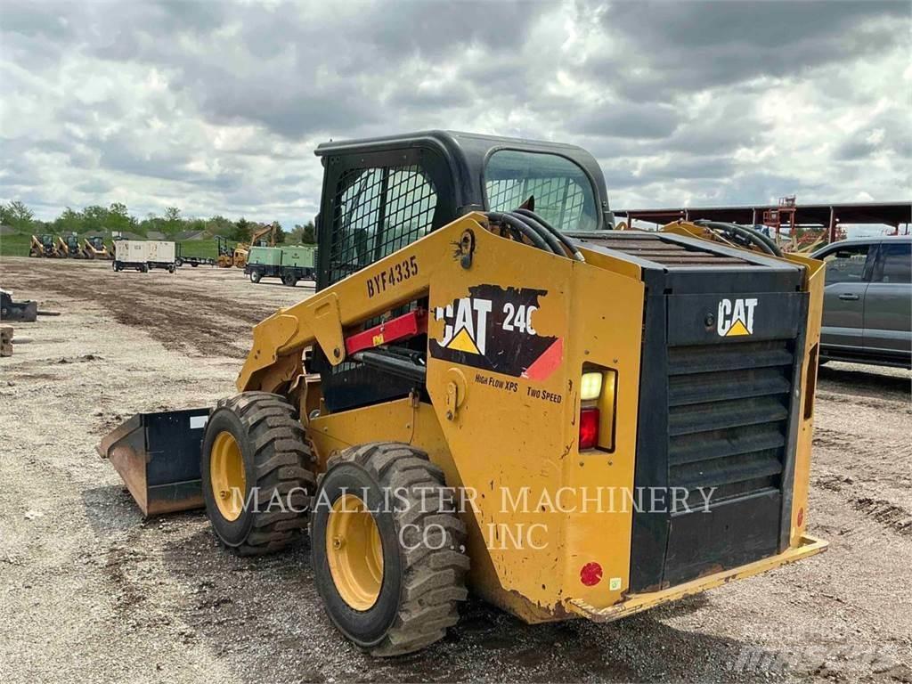 CAT 246D Minicargadoras