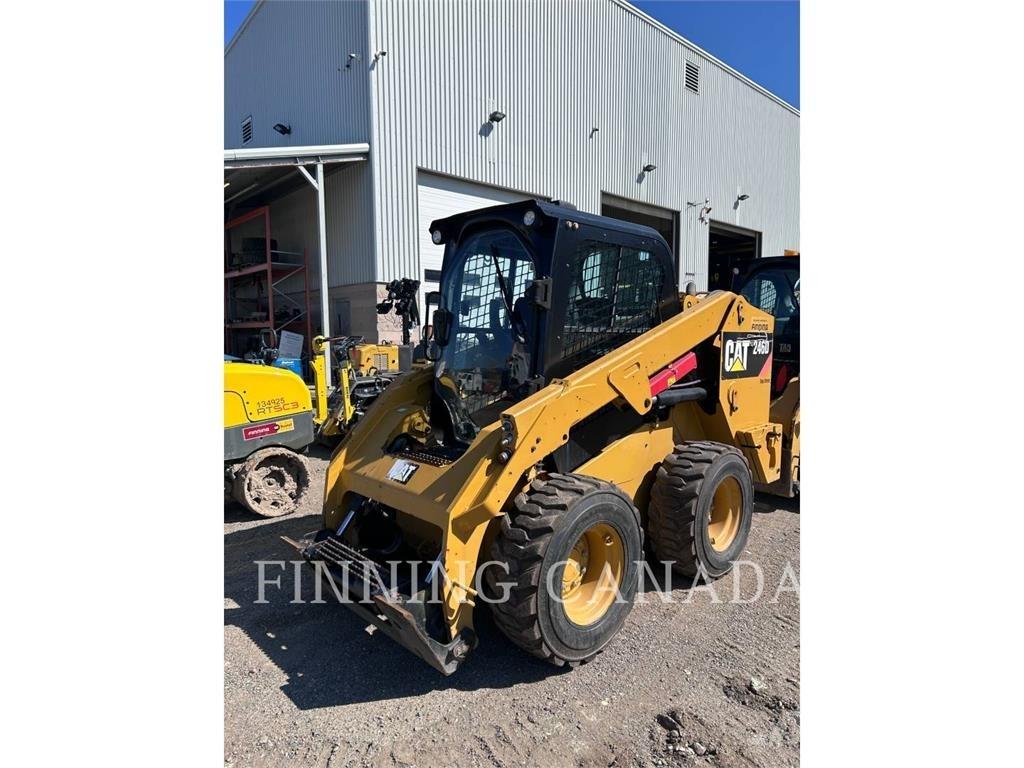 CAT 246D Minicargadoras