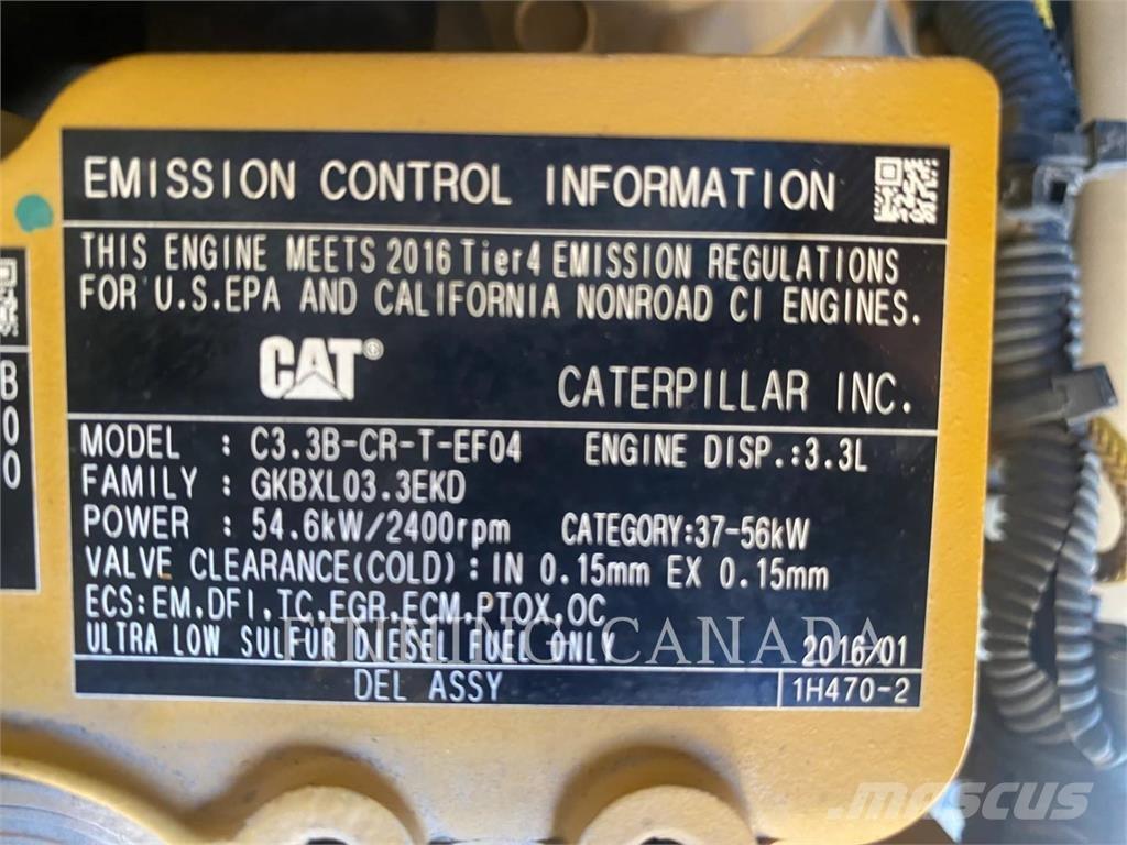 CAT 246D Minicargadoras