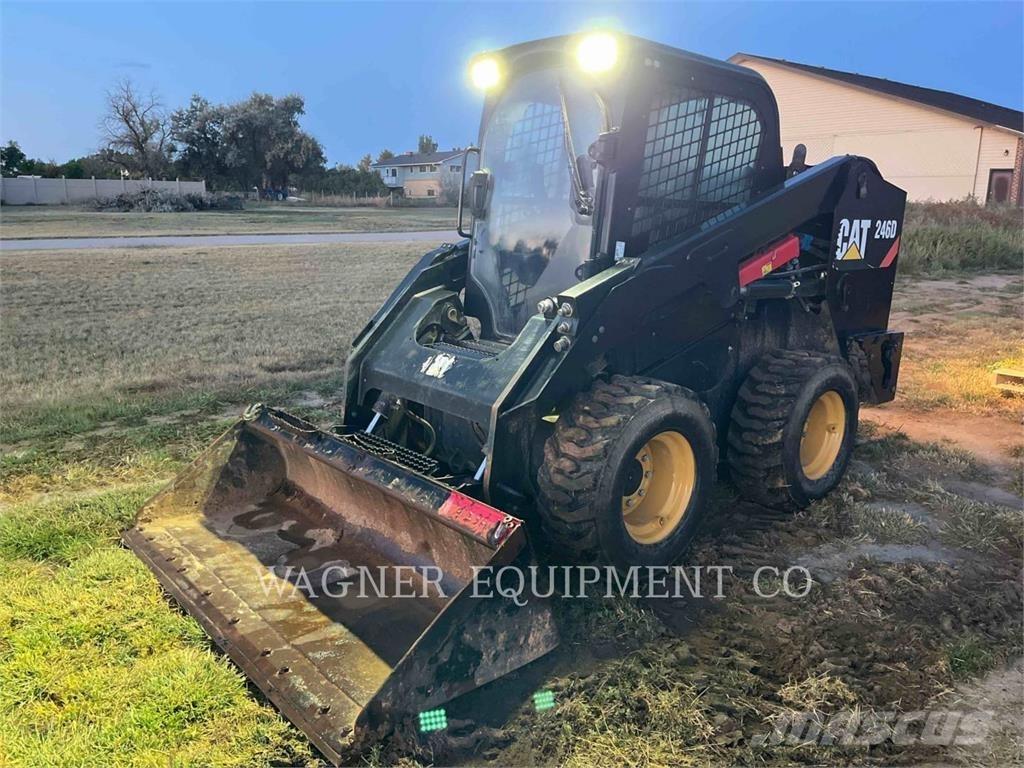CAT 246D Minicargadoras