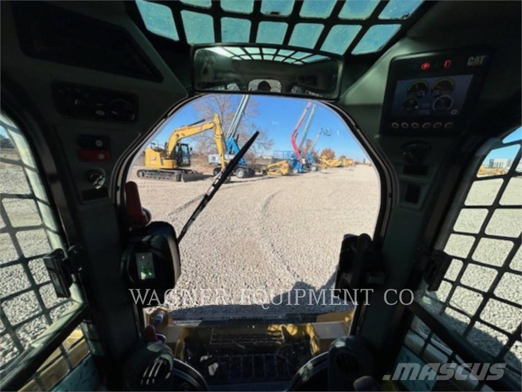 CAT 246D Minicargadoras