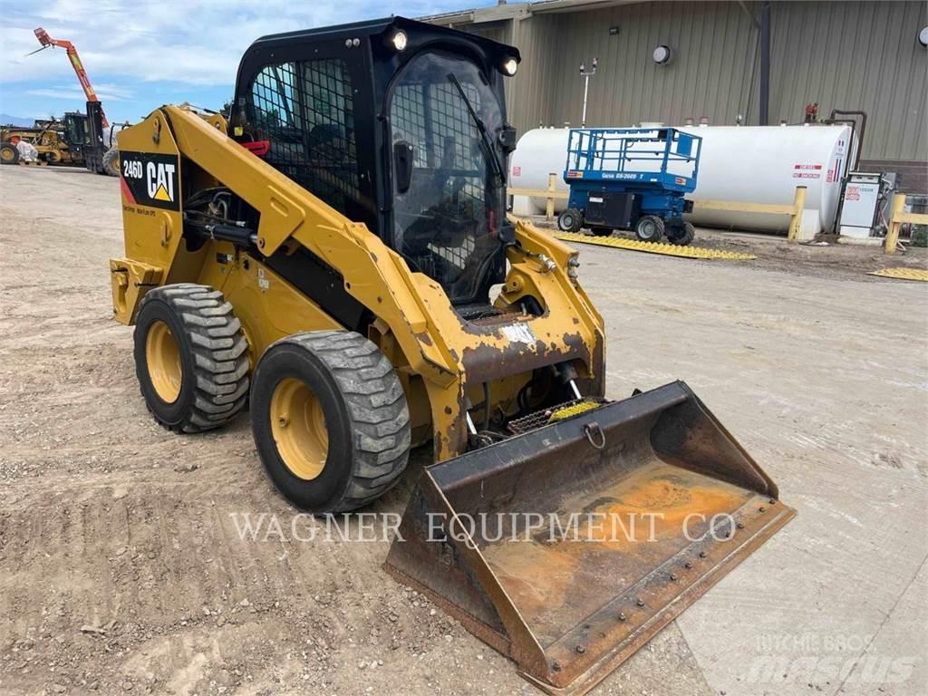 CAT 246D HF Minicargadoras