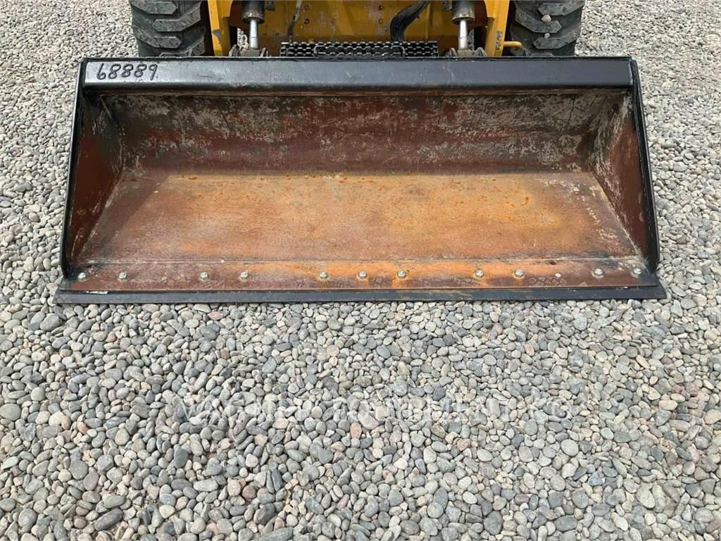 CAT 246D3 Minicargadoras