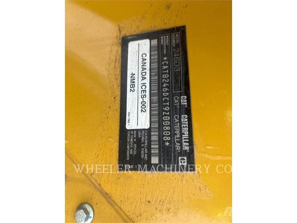 CAT 246D3 C3H2 Minicargadoras