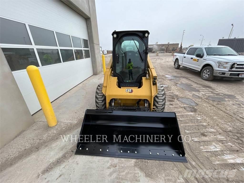 CAT 246D3 C3H2 Minicargadoras