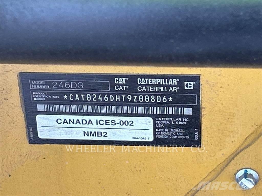 CAT 246D3 C3H2 Minicargadoras