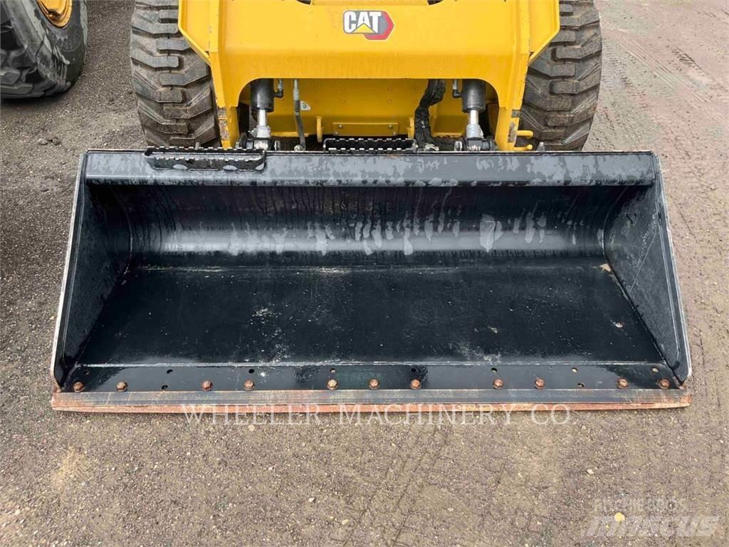 CAT 246D3 C3H2 Minicargadoras