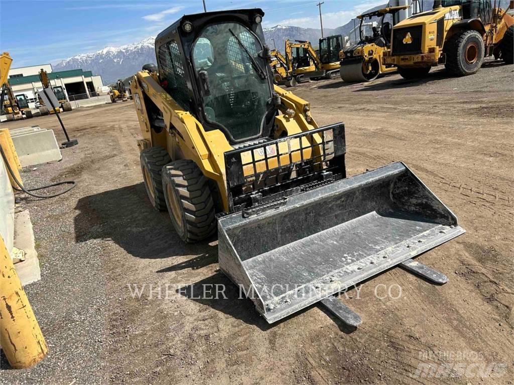 CAT 246D3 C3H2 Minicargadoras