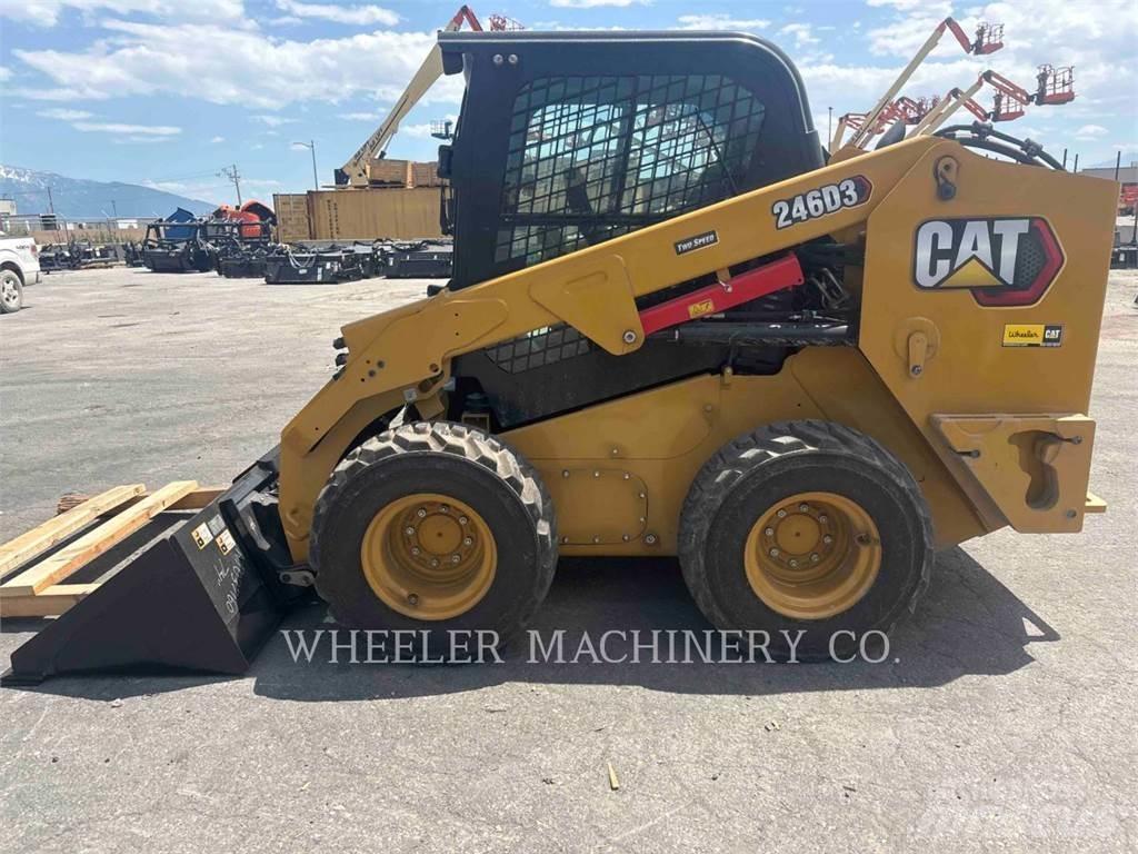CAT 246D3 C3H2 Minicargadoras