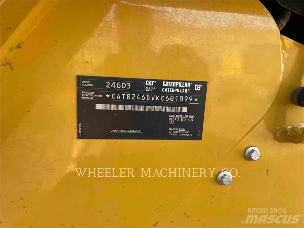 CAT 246D3 C3H2 Minicargadoras