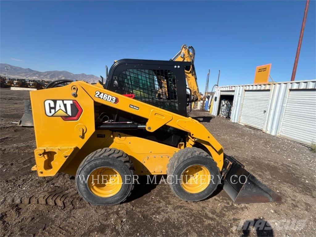 CAT 246D3 C3H2 Minicargadoras