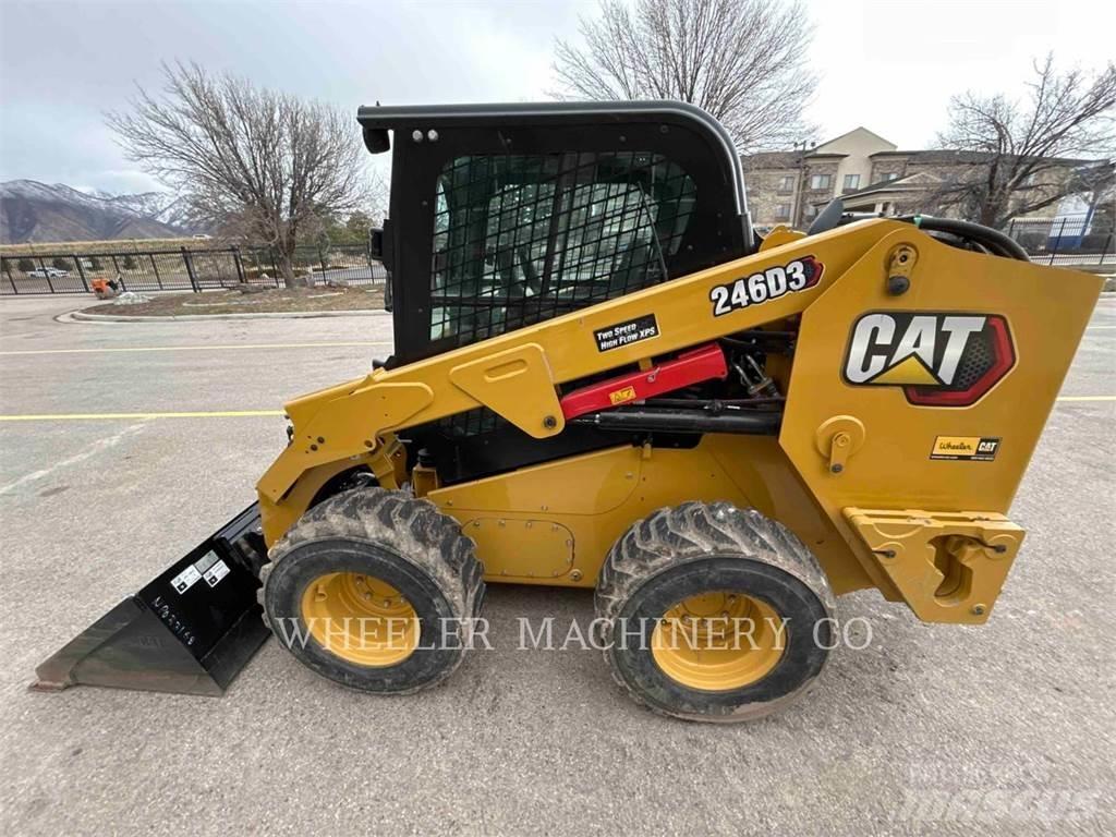 CAT 246D3 C3HF Minicargadoras