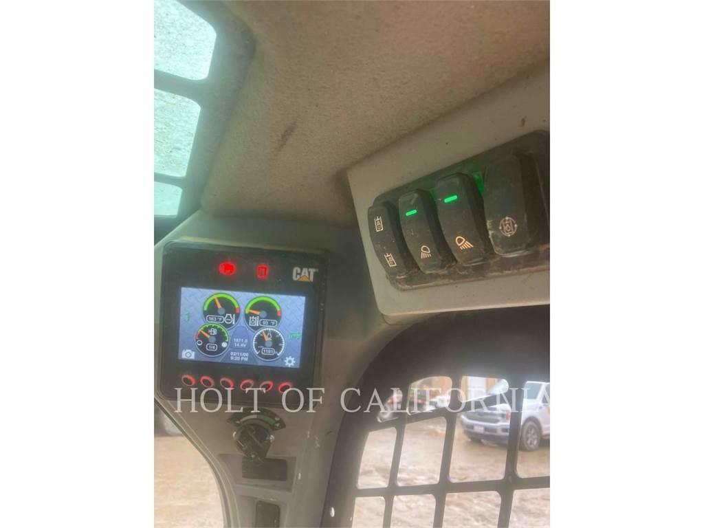 CAT 246D3 HF Minicargadoras