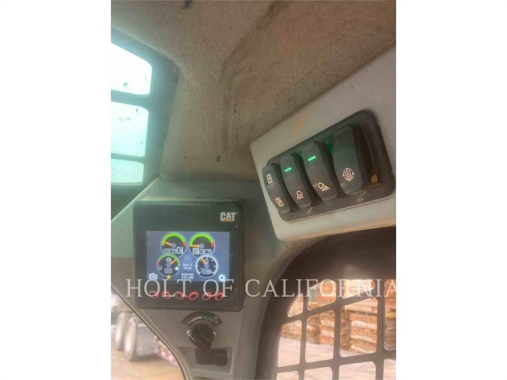 CAT 246D3 HF Minicargadoras