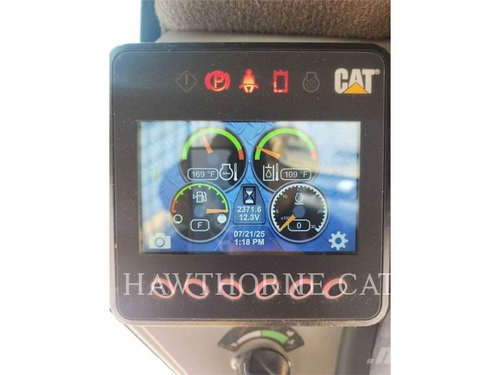 CAT 246D3H2O Minicargadoras