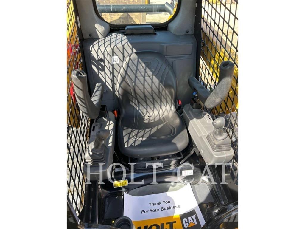 CAT 249D Minicargadoras