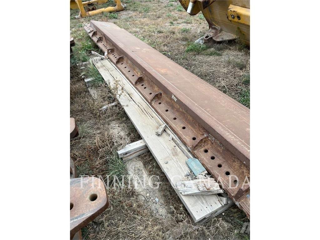 CAT 24M Cuchillas