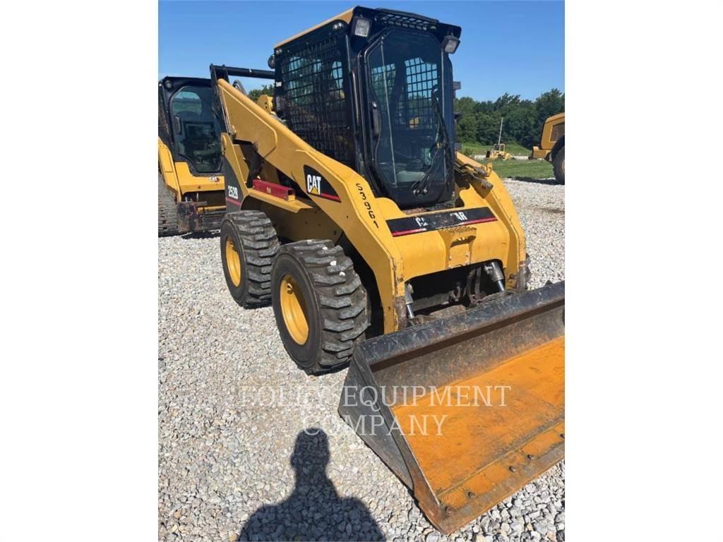 CAT 252BSTD2C Minicargadoras