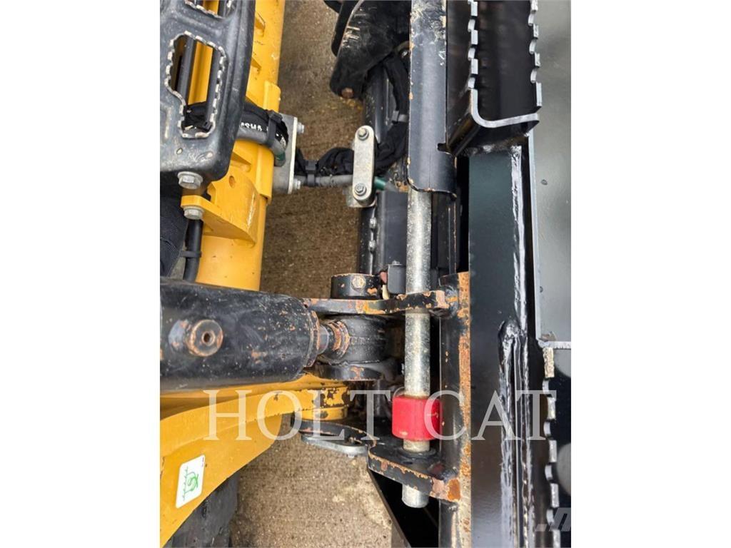 CAT 255 CAB Minicargadoras