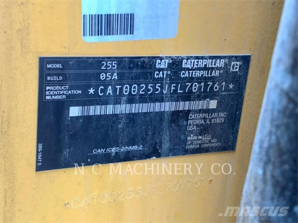 CAT 255 HP3CB Minicargadoras