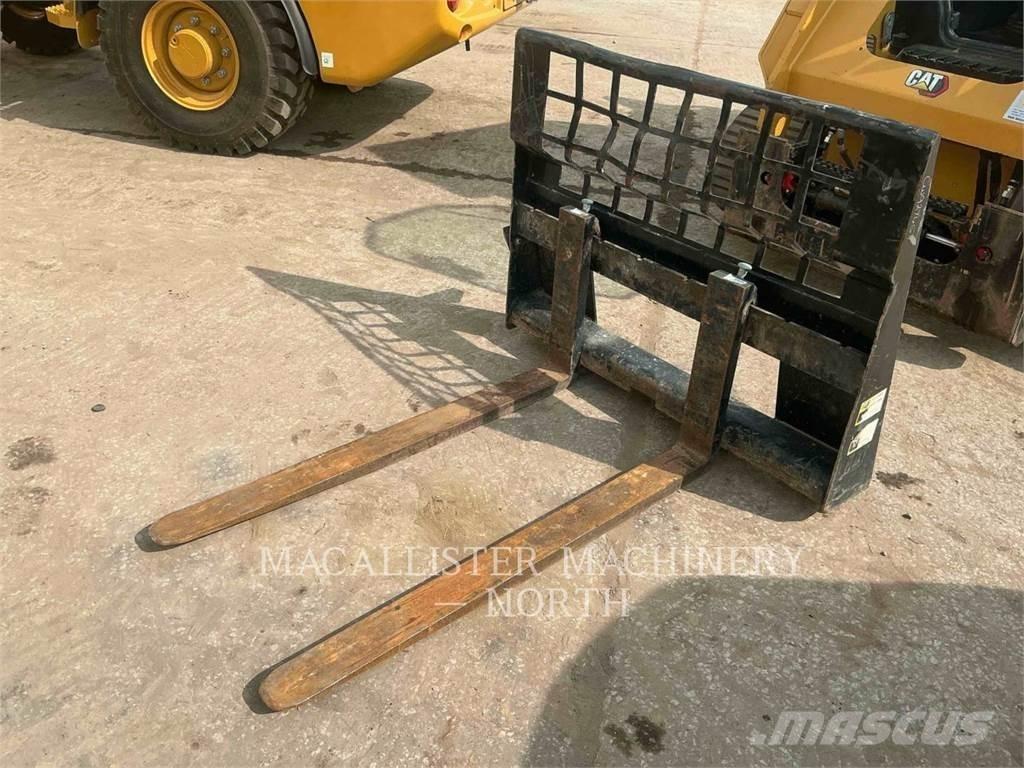 CAT 259D3 AQB Minicargadoras