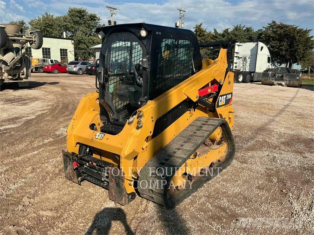 CAT 259DHF2CA Minicargadoras