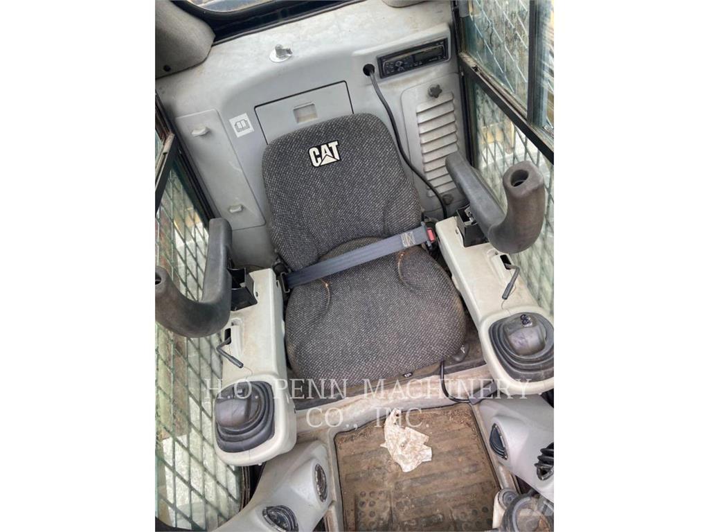 CAT 262 C Minicargadoras