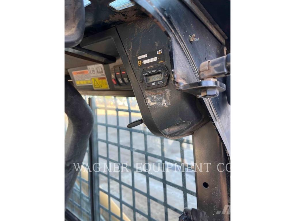 CAT 262B Minicargadoras