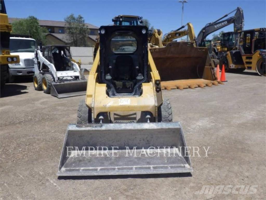 CAT 262D Minicargadoras