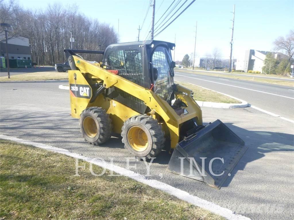 CAT 262D Minicargadoras