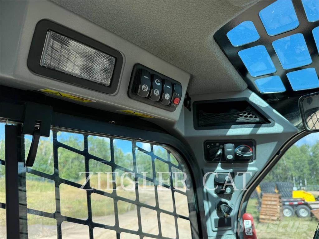 CAT 262D Minicargadoras