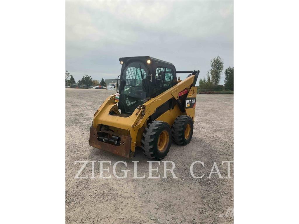CAT 262D Minicargadoras