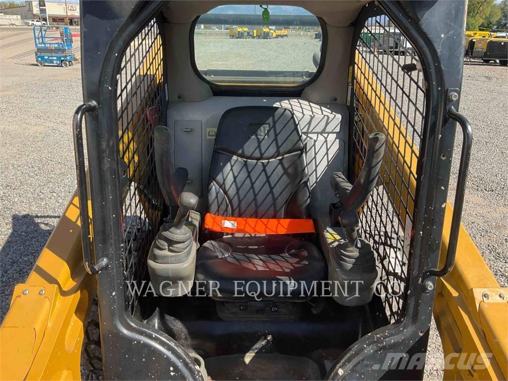 CAT 262D Minicargadoras