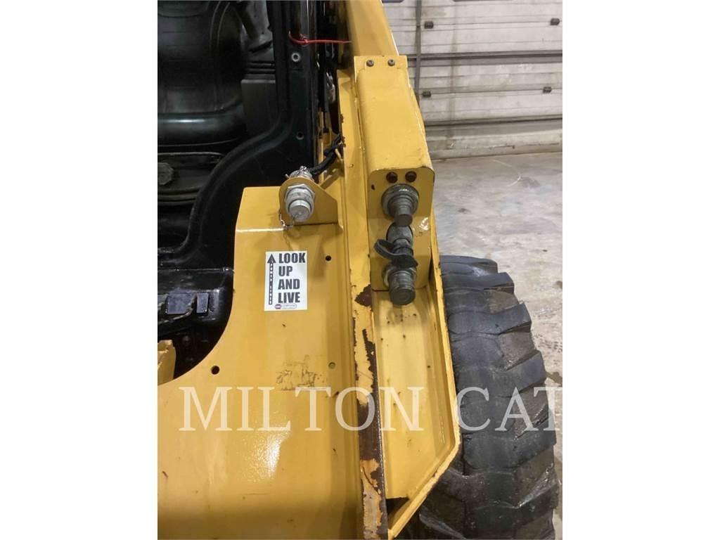 CAT 262D 3 Minicargadoras