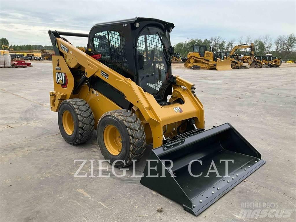CAT 262D3 Minicargadoras