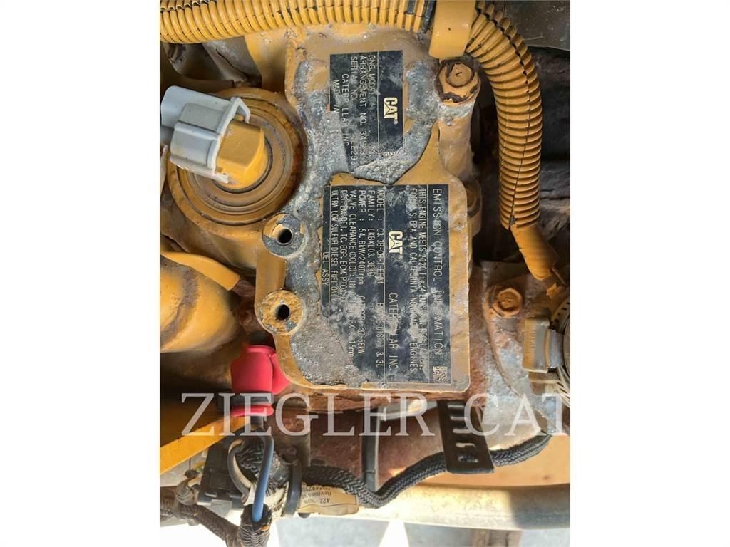 CAT 262D3 Minicargadoras