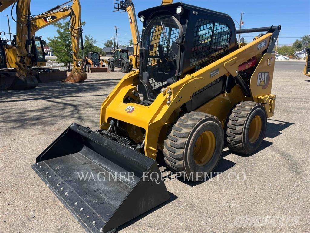 CAT 262D3 Minicargadoras
