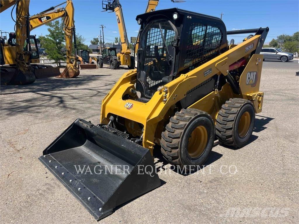 CAT 262D3 Minicargadoras
