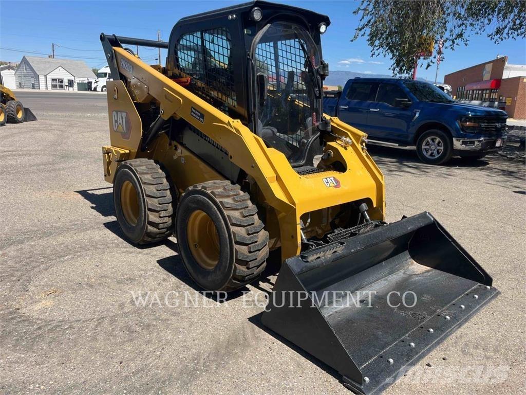 CAT 262D3 Minicargadoras