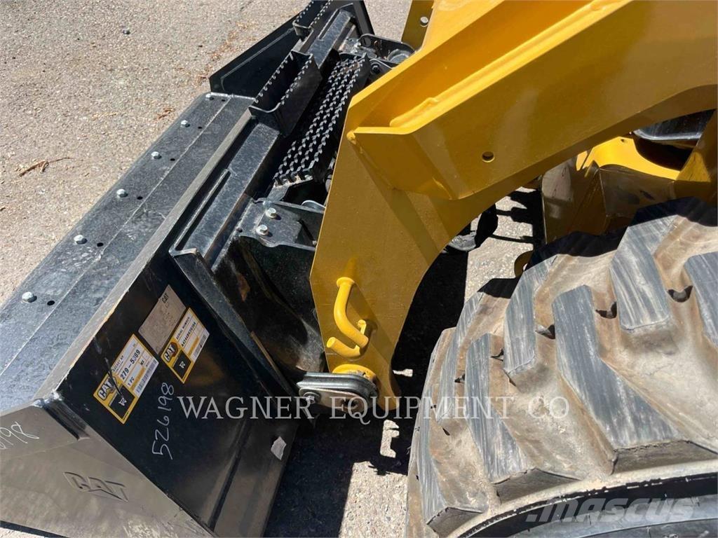 CAT 262D3 Minicargadoras