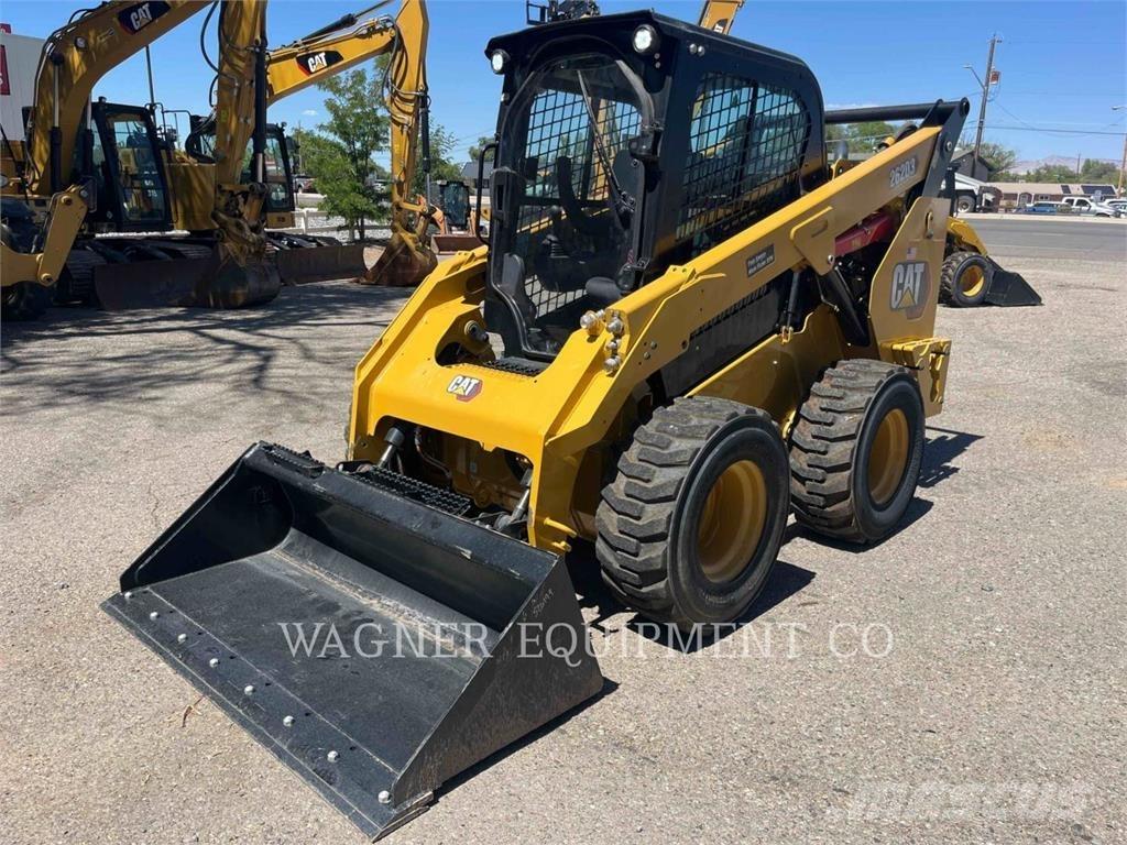 CAT 262D3 Minicargadoras