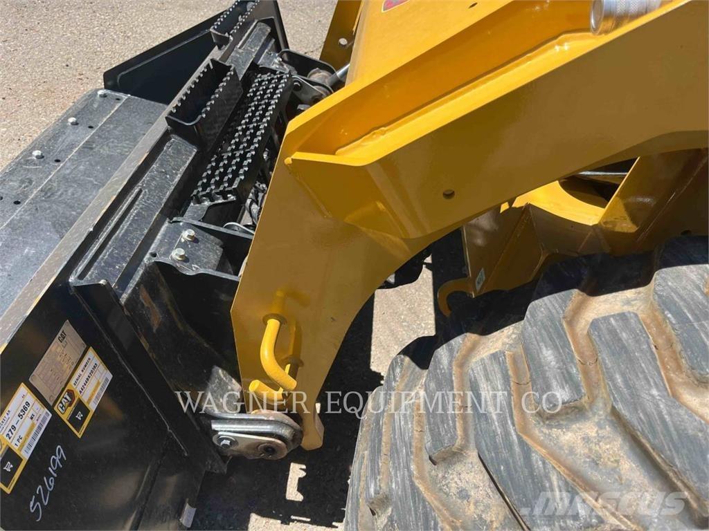 CAT 262D3 Minicargadoras