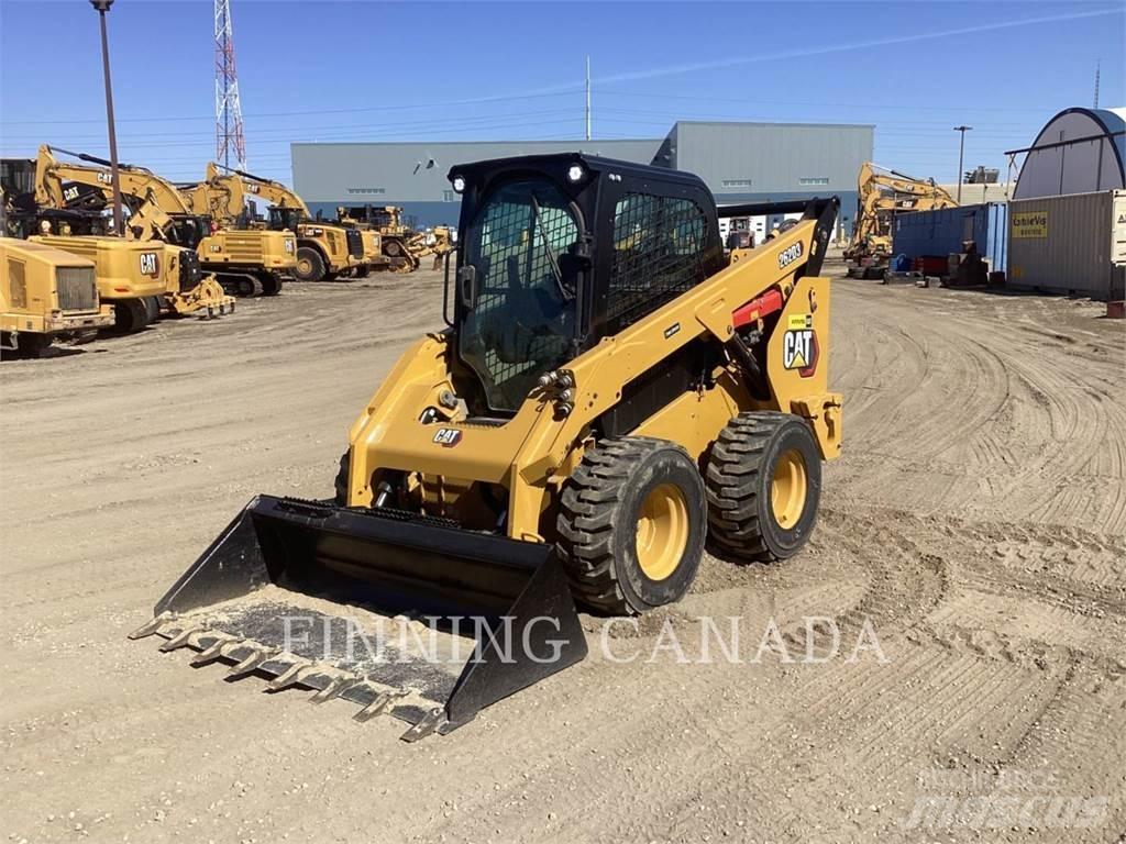 CAT 262D3 Minicargadoras