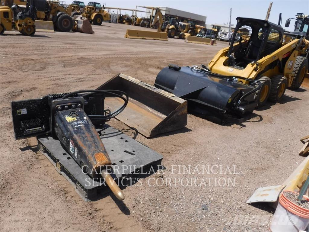 CAT 262D3 Minicargadoras